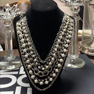 Chic necklace